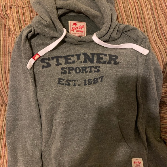 Sweatshirt Steiner (Sm) - Picture 2 of 4